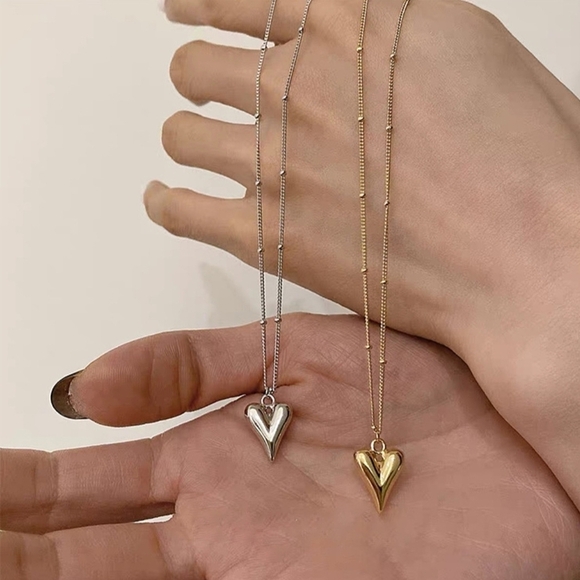 Silver Heart Pendant Necklace Dainty Heart Stainless Steel - Picture 7 of 9